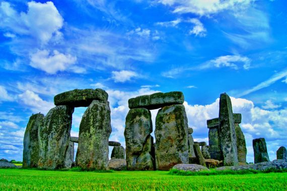 stonehenge-england-monument-stone-53533-1